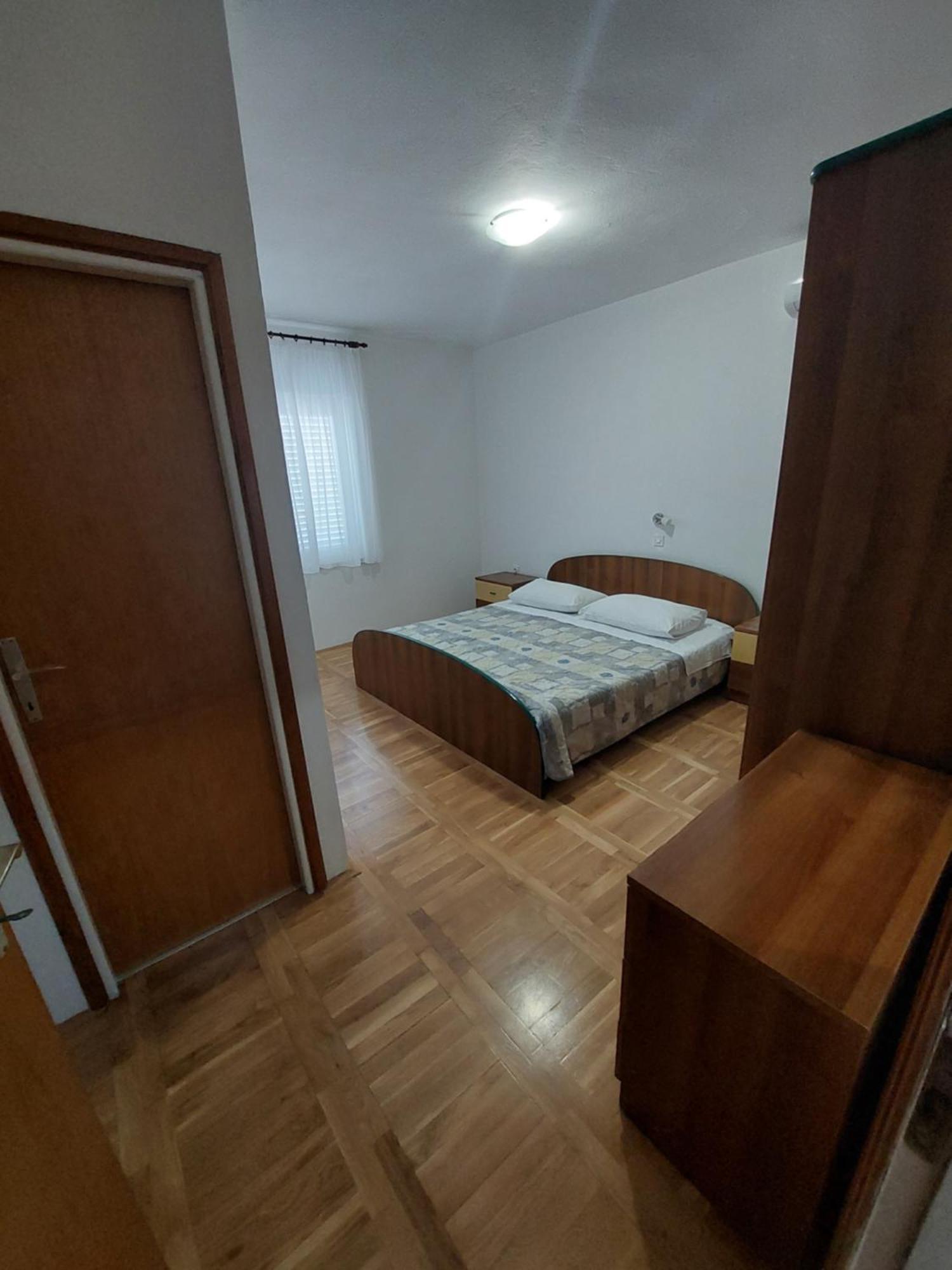 Apartments Mlacovic Rab Town Zimmer foto